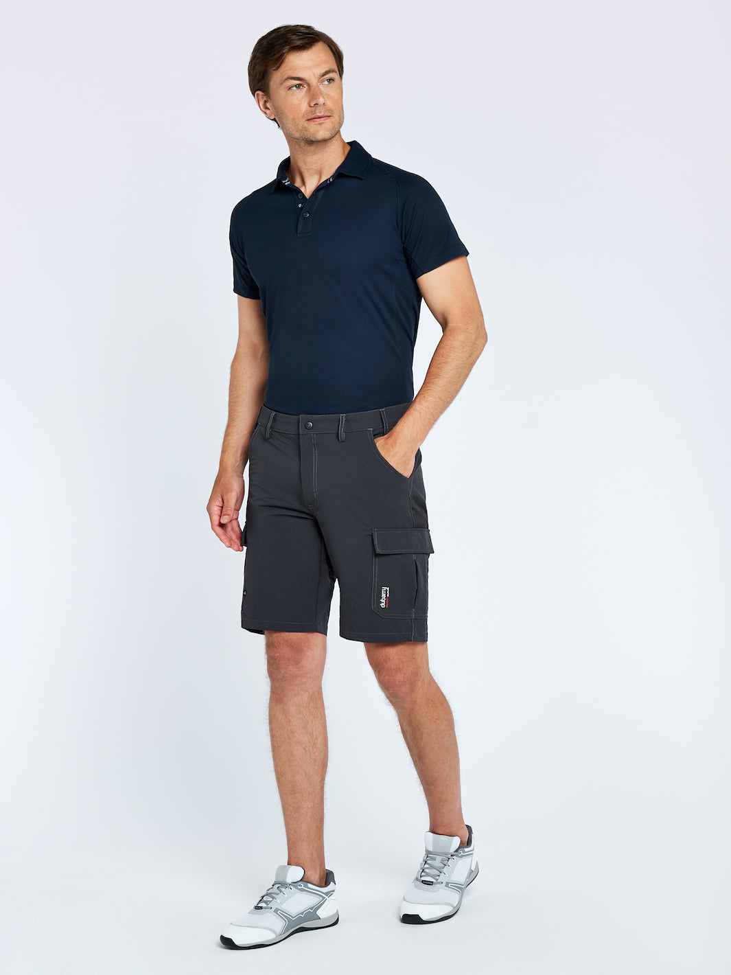403300Menton_model_navy_1