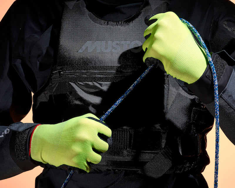 Dipped_Grip_Glove_AUGL00001_-1
