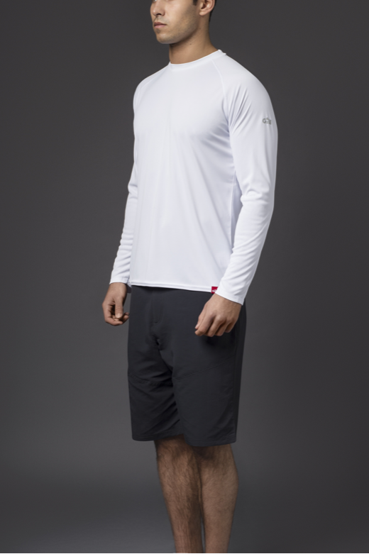 G_UV012_Shorts_graphite_wear